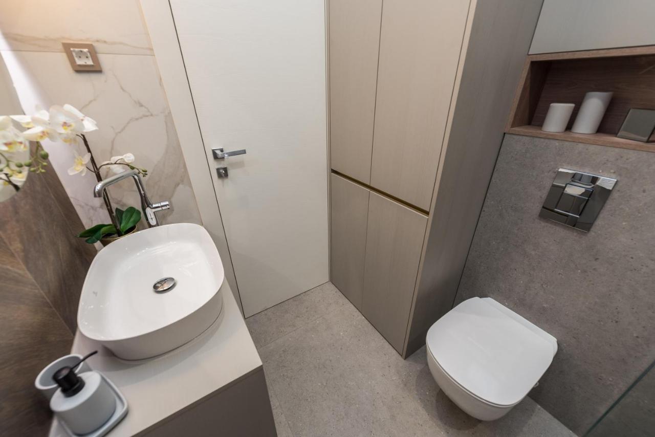 Green Sky Luxury Penthouse Apartment Zára Kültér fotó