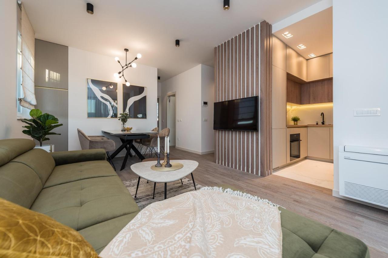 Green Sky Luxury Penthouse Apartment Zára Kültér fotó
