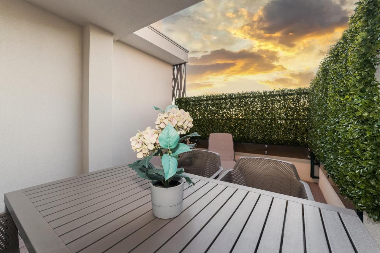 Green Sky Luxury Penthouse Apartment Zára Kültér fotó